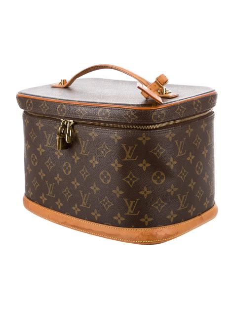 beautu louis vuitton|louis vuitton make up case.